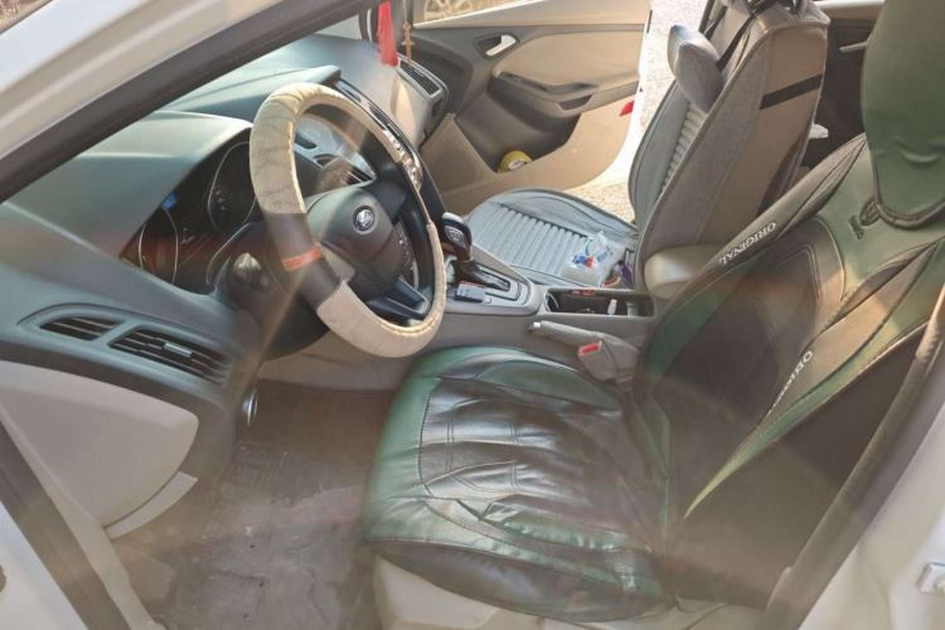 Used Ford Focus 2017 Sedan 1.6L Automatic Comfort Plus SmartDrive Edition Left Front Seat