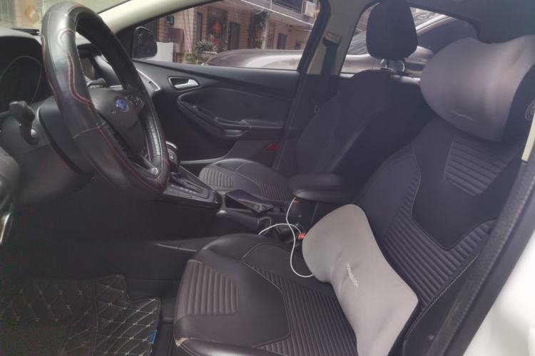 Used Ford Focus 2017 Hatchback EcoBoost 180 Automatic Elite Model Left Front Seat