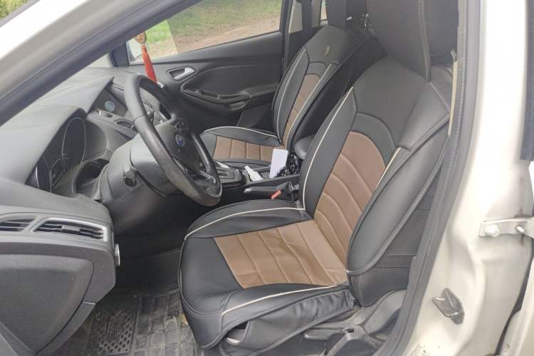 Used Ford Focus 2017 Hatchback EcoBoost 180 Automatic Elite Model Left Front Seat