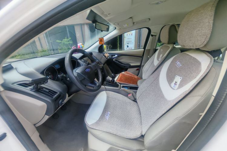 Used Ford Focus 2017 Sedan 1.6L Manual Comfort Plus SmartDrive Edition Left Front Seat
