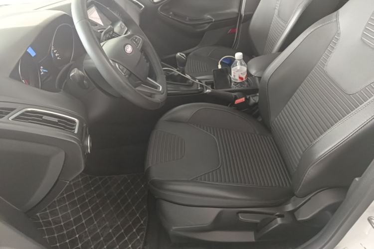 Used Ford Focus 2017 Hatchback 1.6L Manual Fashion Edition SmartDrive Version Left Front Seat