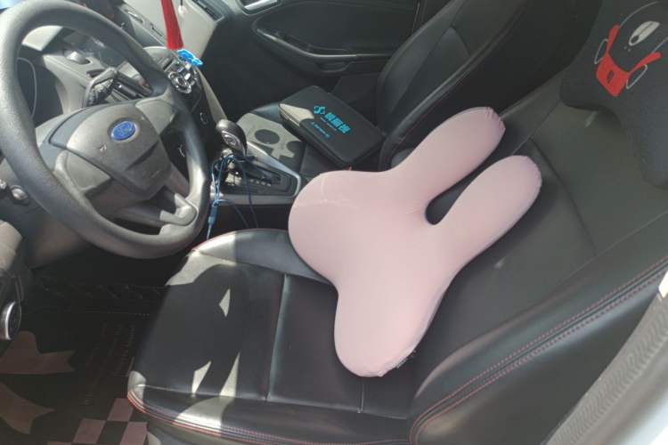 Used Ford Focus 2017 Hatchback 1.6L Automatic Comfort Plus SmartDrive Edition Left Front Seat