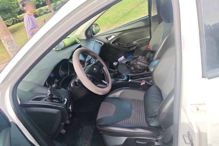 Used Ford Focus 2017 Hatchback 1.6L Manual Fashion Edition SmartDrive Version Left Front Seat