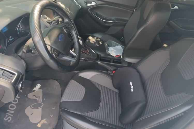 Used Ford Focus 2017 Sedan 1.6L Automatic Fashion Edition Smart Drive Version Left Front Seat