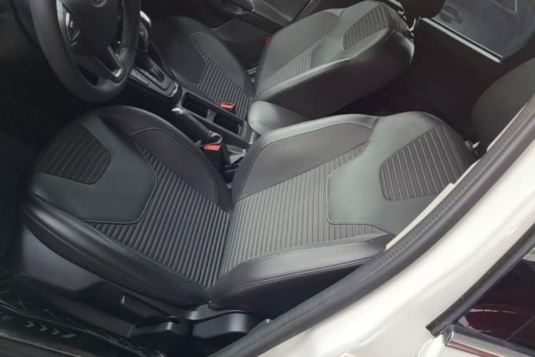 Used Ford Focus 2017 Sedan EcoBoost 180 Automatic Elite Model Left Front Seat