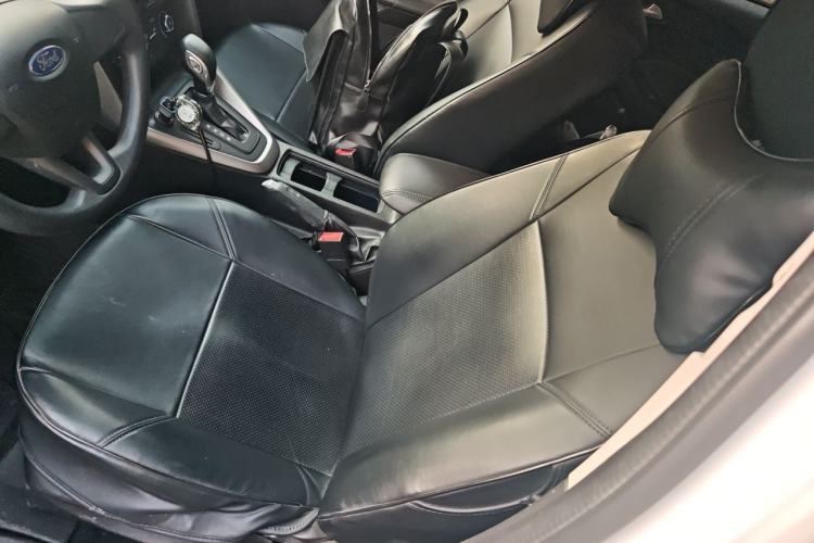 Used Ford Focus 2017 Hatchback 1.6L Automatic Comfort Plus SmartDrive Edition Left Front Seat