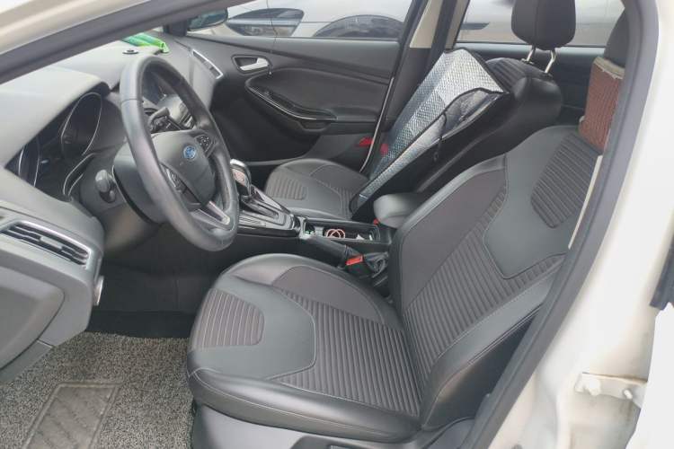 Used Ford Focus 2017 Sedan 1.6L Automatic Fashion Edition Smart Drive Version Left Front Seat