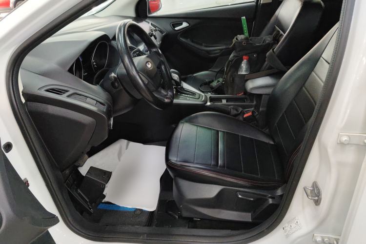 Used Ford Focus 2017 Hatchback 1.6L Automatic Comfort Plus SmartDrive Edition Left Front Seat