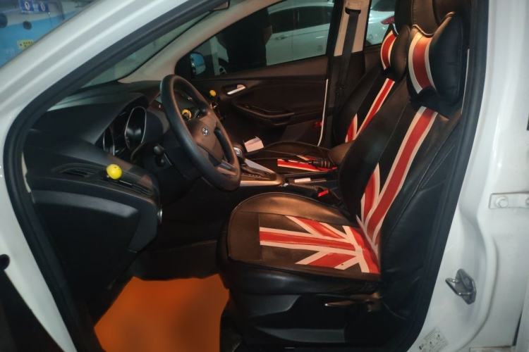 Used Ford Focus 2017 Hatchback 1.6L Automatic Comfort Plus SmartDrive Edition Left Front Seat