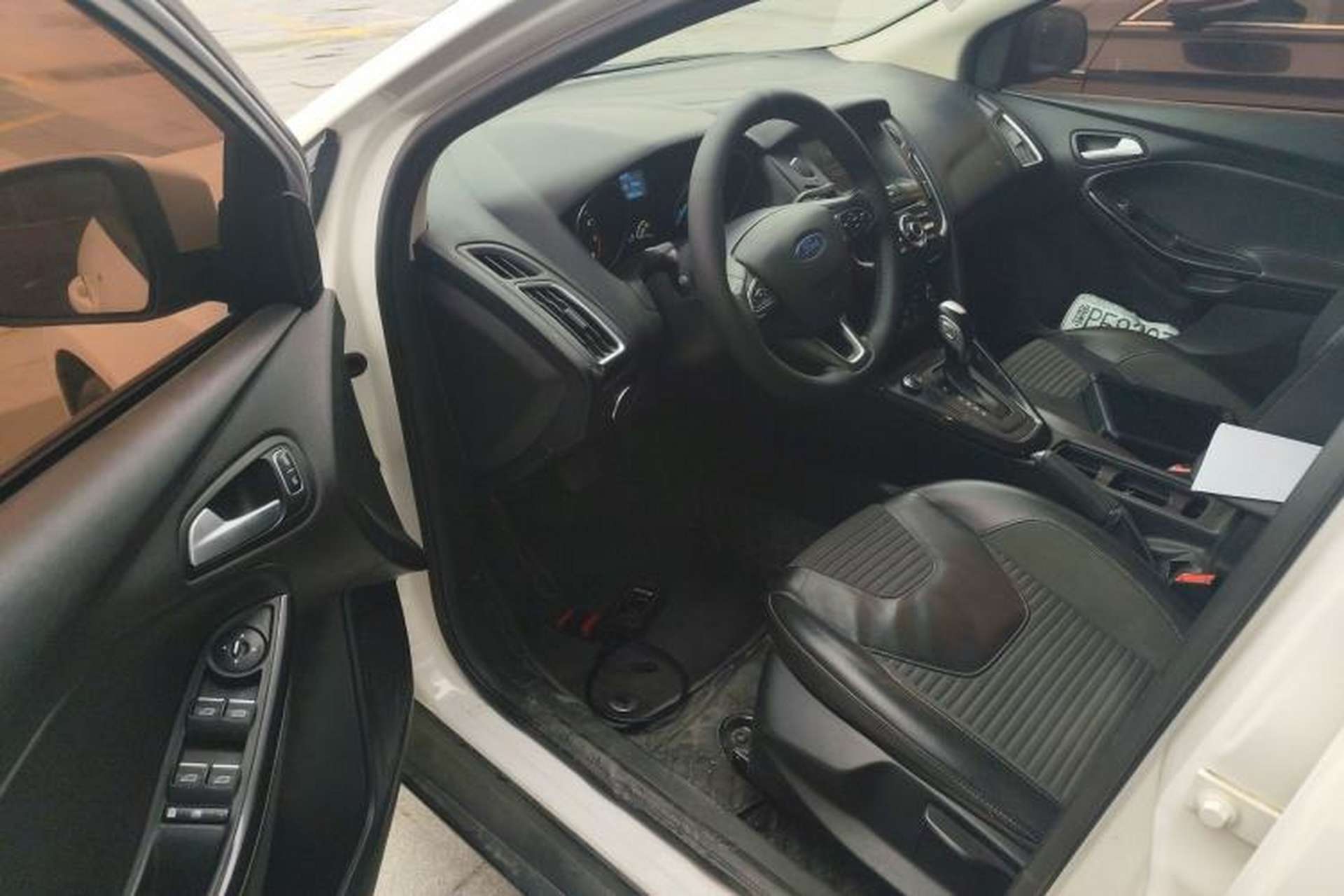 Used Ford Focus 2017 Sedan 1.6L Automatic Fashion Edition Smart Drive Version Left Front Seat