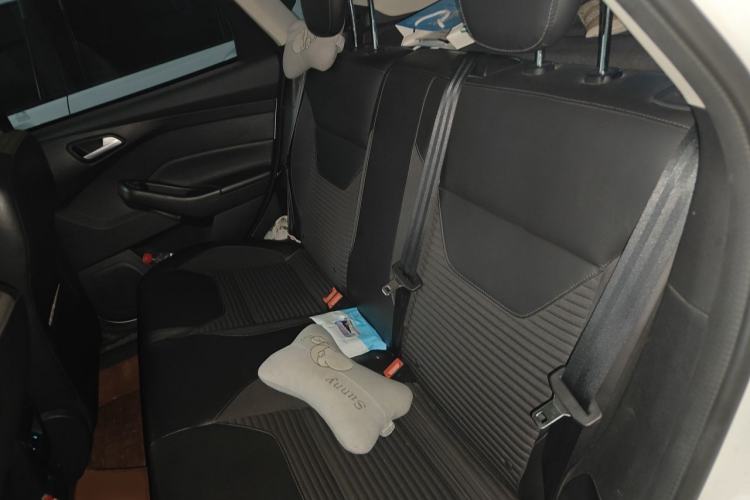 Used Ford Focus 2017 Hatchback EcoBoost 180 Automatic Elite Model Left Rear Seat