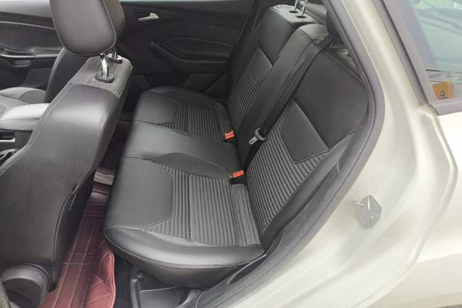 Used Ford Focus 2017 Hatchback 1.6L Automatic Fashion Edition Smart Drive Version Left Rear Seat