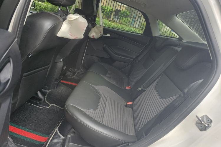 Used Ford Focus 2017 Sedan 1.6L Automatic Fashion Edition Smart Drive Version Left Rear Seat
