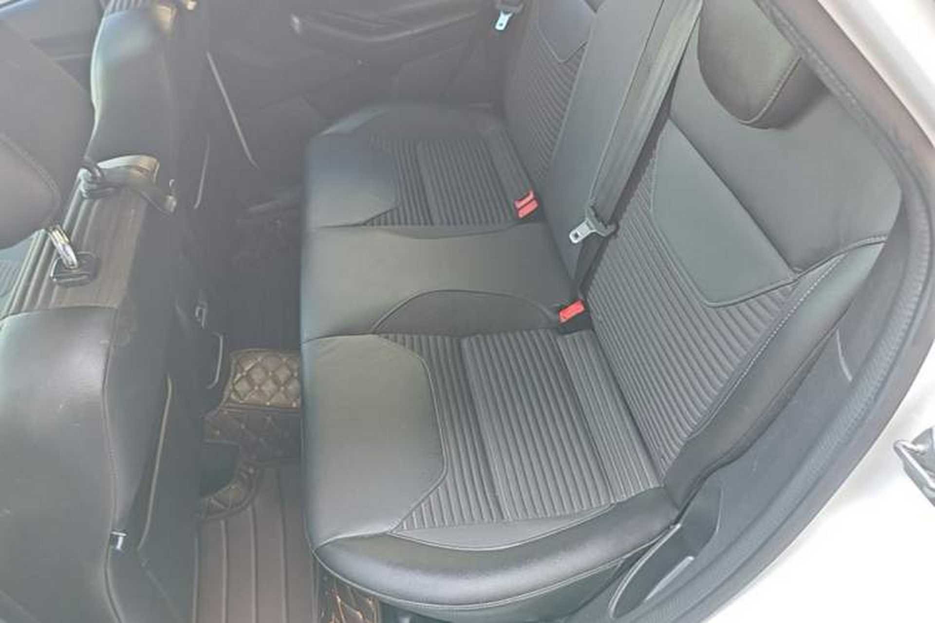 Used Ford Focus 2017 Hatchback 1.6L Automatic Fashion Edition Smart Drive Version Left Rear Seat