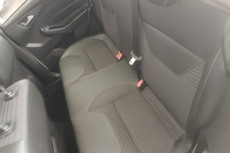 Used Ford Focus 2017 Sedan 1.6L Automatic Fashion Edition Smart Drive Version Left Rear Seat