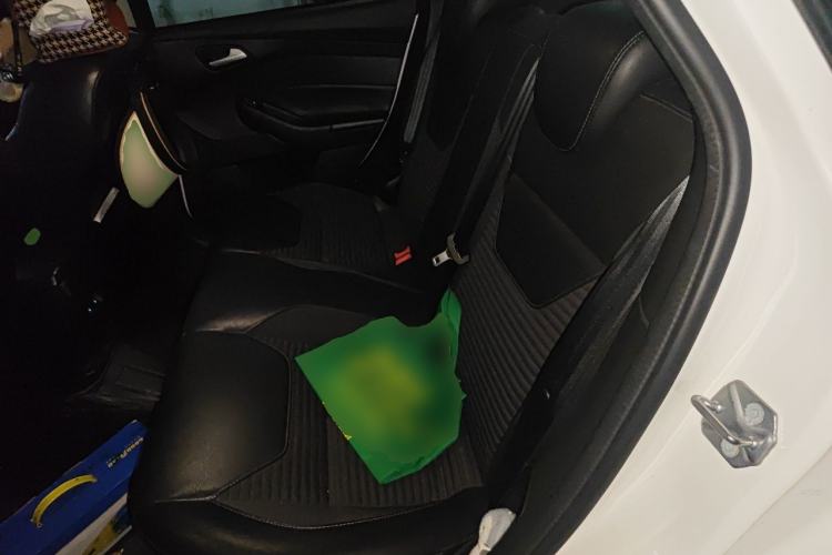 Used Ford Focus 2017 Sedan 1.6L Manual Fashion Edition Smart Drive Version Left Rear Seat