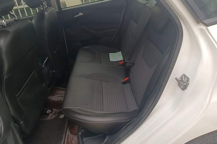 Used Ford Focus 2017 Sedan 1.6L Automatic Fashion Edition Smart Drive Version Left Rear Seat