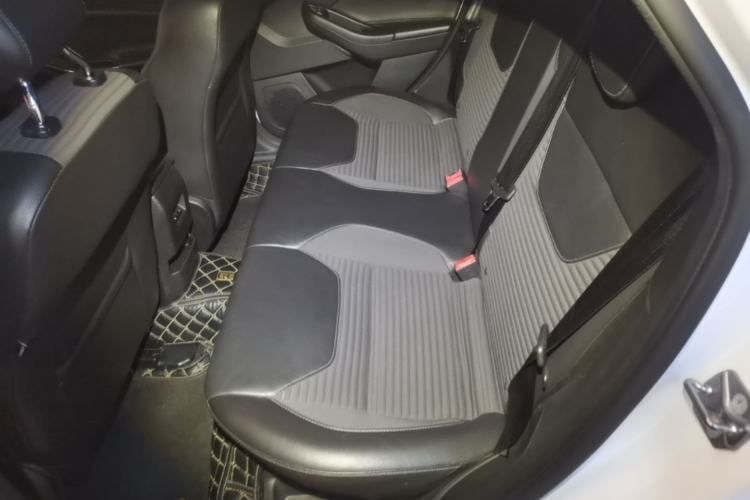 Used Ford Focus 2017 Sedan 1.6L Automatic Fashion Edition Smart Drive Version Left Rear Seat