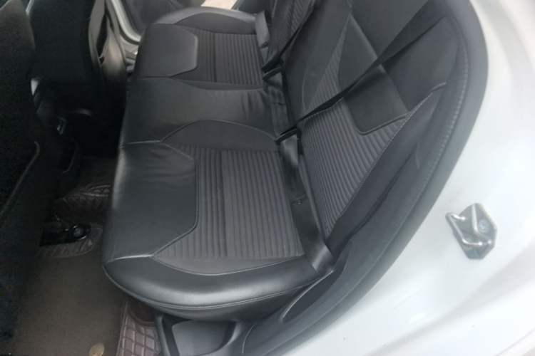 Used Ford Focus 2017 Sedan 1.6L Automatic Fashion Edition Smart Drive Version Left Rear Seat