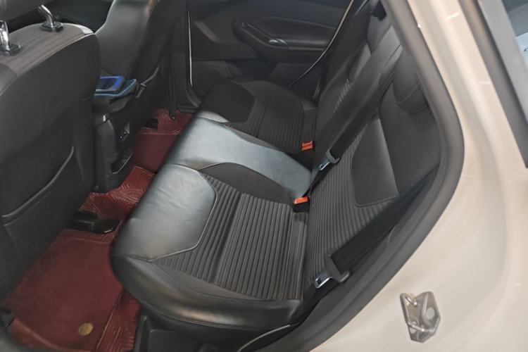Used Ford Focus 2017 Sedan 1.6L Automatic Fashion Edition Smart Drive Version Left Rear Seat