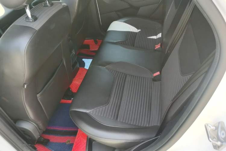Used Ford Focus 2017 Hatchback 1.6L Automatic Fashion Edition Smart Drive Version Left Rear Seat