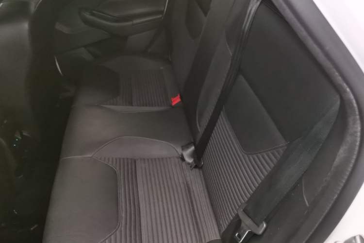 Used Ford Focus 2017 Hatchback 1.6L Automatic Fashion Edition Smart Drive Version Left Rear Seat