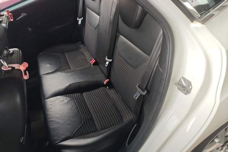 Used Ford Focus 2017 Hatchback 1.6L Automatic Fashion Edition Smart Drive Version Left Rear Seat