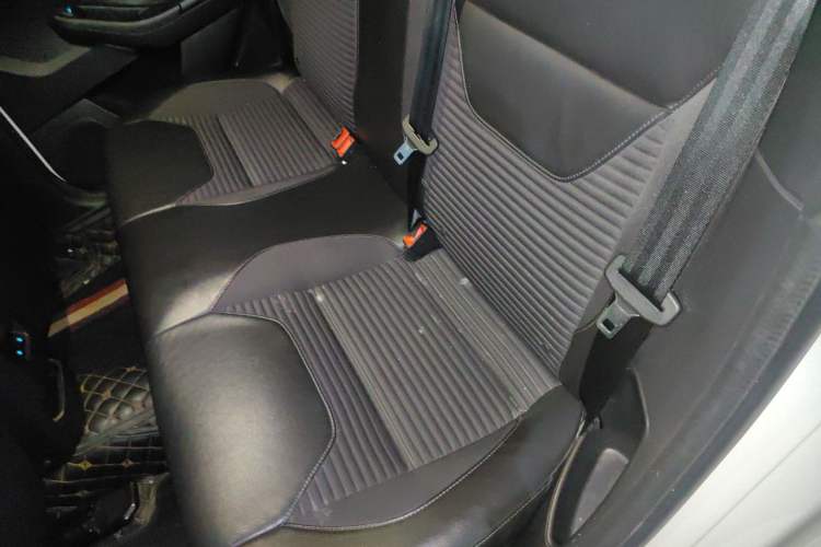Used Ford Focus 2017 Sedan 1.6L Automatic Fashion Edition Smart Drive Version Left Rear Seat