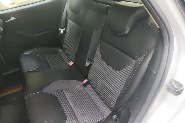 Used Ford Focus 2017 Hatchback 1.6L Automatic Fashion Edition Smart Drive Version Left Rear Seat