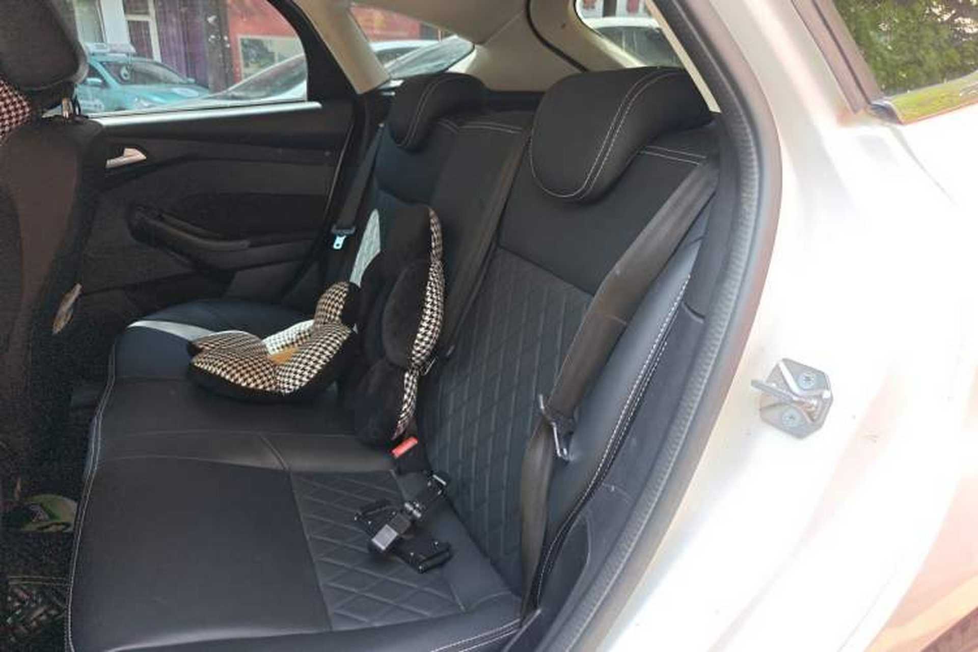 Used Ford Focus 2017 Hatchback 1.6L Automatic Comfort Plus SmartDrive Edition Left Rear Seat