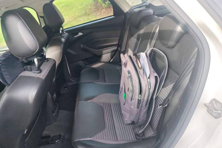 Used Ford Focus 2017 Hatchback 1.6L Manual Fashion Edition SmartDrive Version Left Rear Seat
