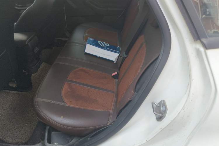 Used Ford Focus 2017 Sedan 1.6L Automatic Fashion Edition Smart Drive Version Left Rear Seat