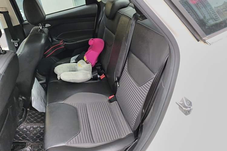Used Ford Focus 2017 Sedan EcoBoost 180 Automatic Elite Model Left Rear Seat
