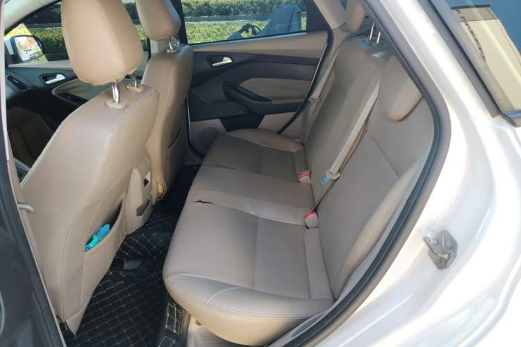 Used Ford Focus 2017 Sedan 1.6L Automatic Comfort Plus SmartDrive Edition Left Rear Seat