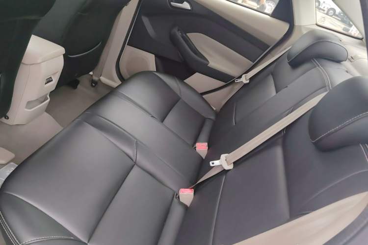 Used Ford Focus 2017 Sedan 1.6L Automatic Comfort Plus SmartDrive Edition Left Rear Seat