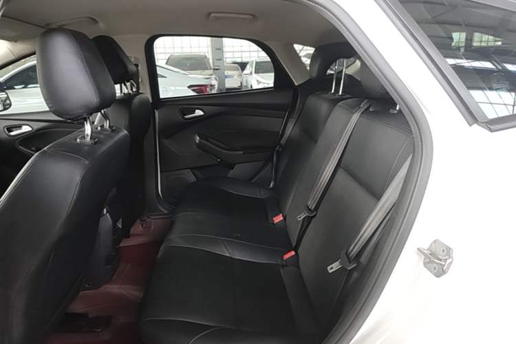 Used Ford Focus 2017 Hatchback 1.6L Manual Comfort Plus SmartDrive Edition Left Rear Seat