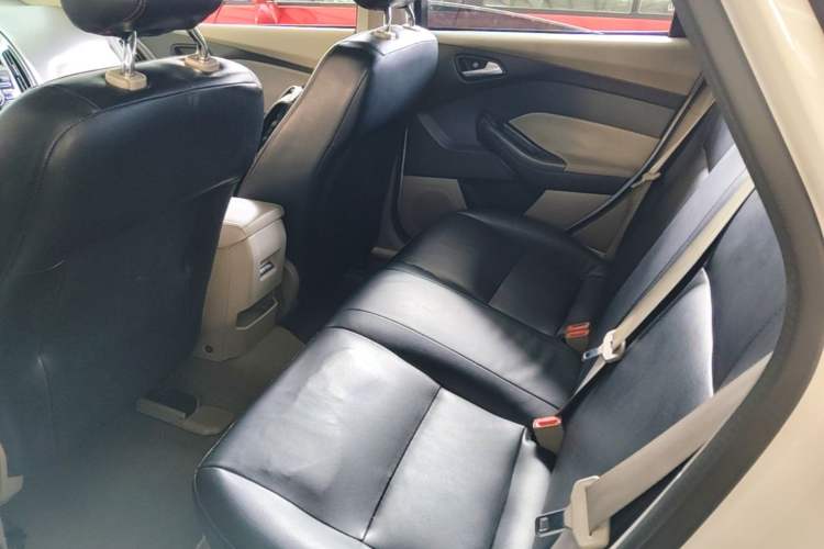 Used Ford Focus 2017 Sedan 1.6L Automatic Comfort Plus SmartDrive Edition Left Rear Seat
