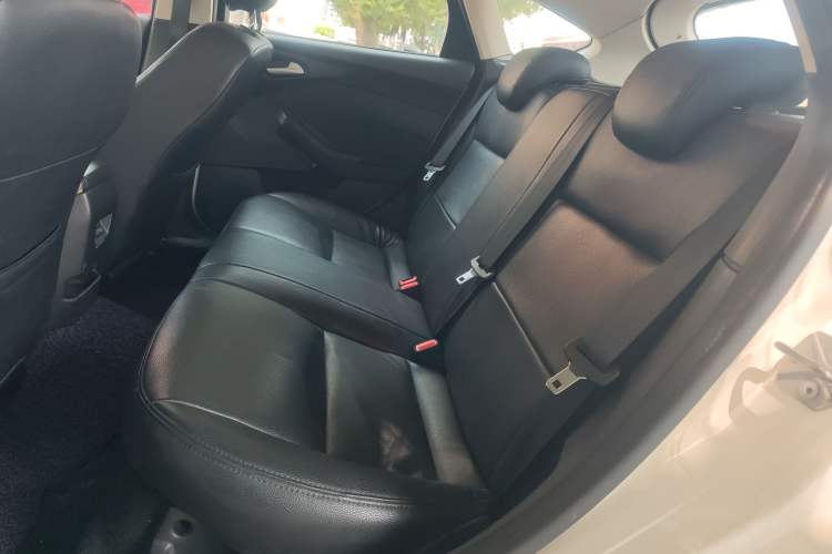 Used Ford Focus 2017 Hatchback 1.6L Automatic Comfort Plus SmartDrive Edition Left Rear Seat