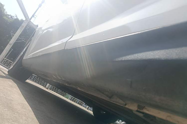 Used Ford Focus 2017 Hatchback EcoBoost 180 Automatic Elite Model Left Side Sill