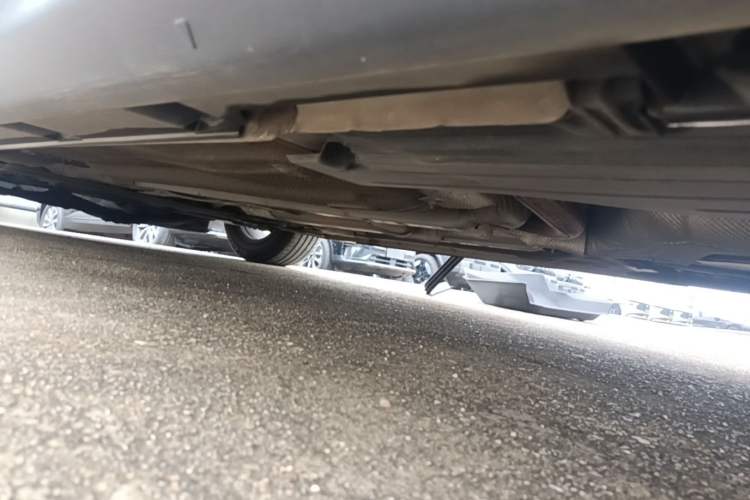 Used Ford Focus 2017 Hatchback 1.6L Automatic Comfort Plus SmartDrive Edition Left Side Sill