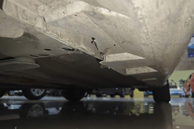 Used Ford Focus 2017 1.5T CTCC White and Black Limited Edition Left Side Sill