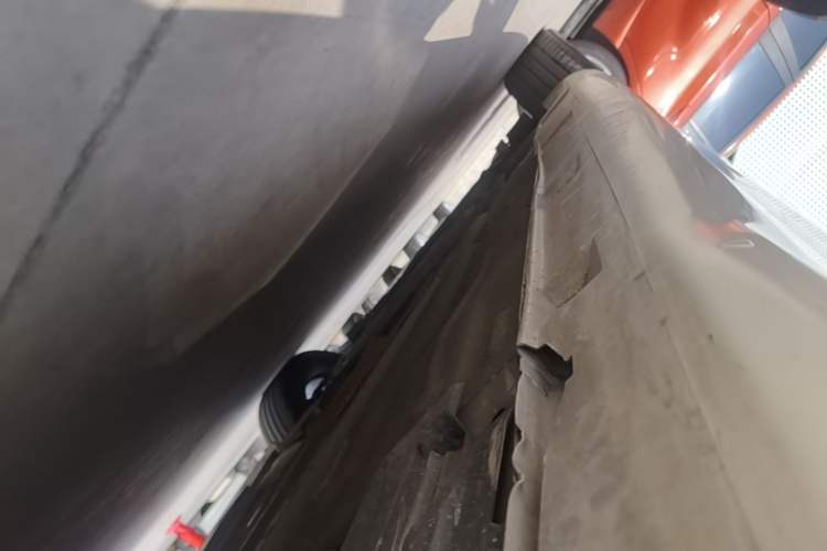 Used Ford Focus 2017 Hatchback EcoBoost 180 Automatic Elite Model Left Side Sill