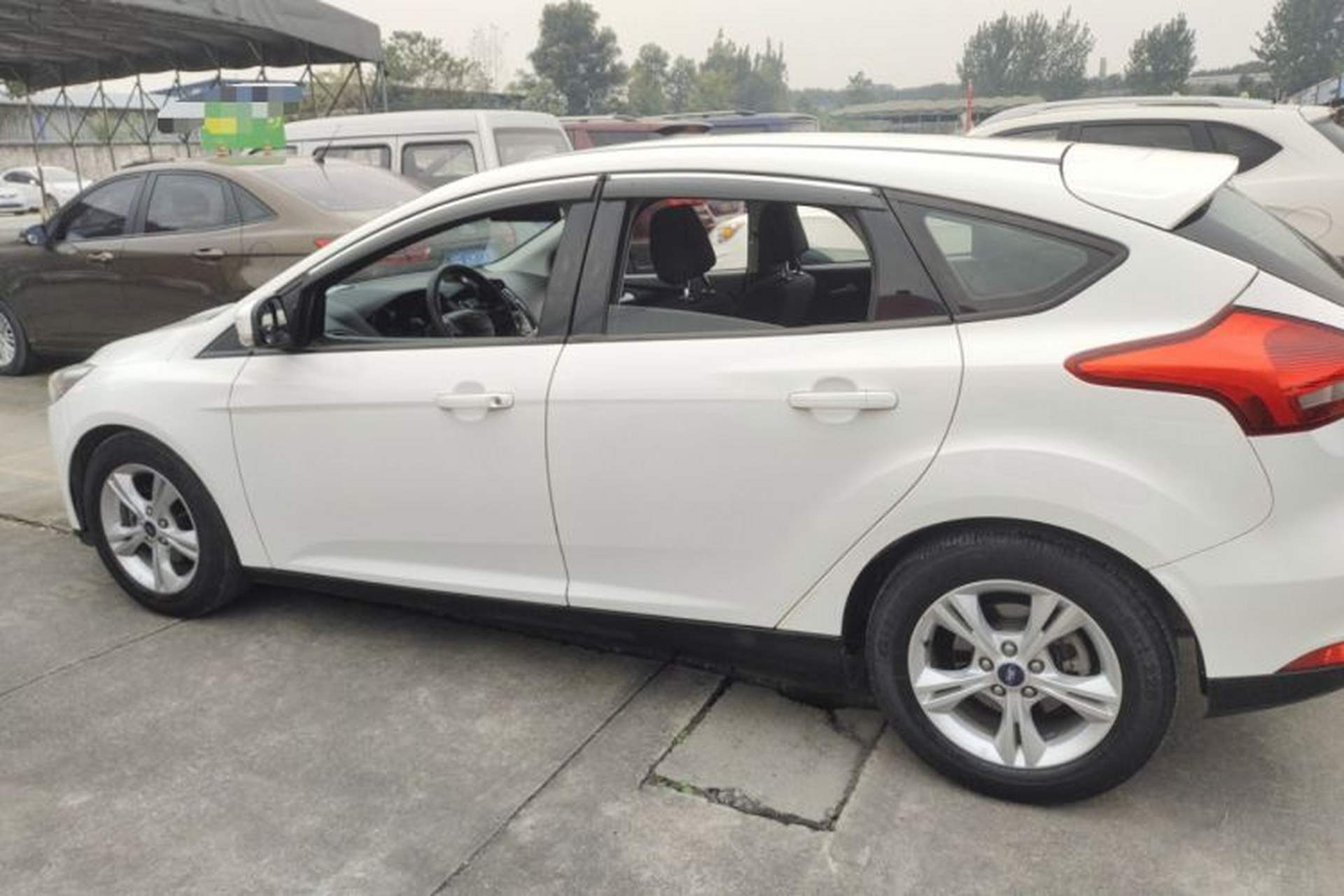 Used Ford Focus 2017 Hatchback 1.6L Automatic Comfort Plus SmartDrive Edition Left Side