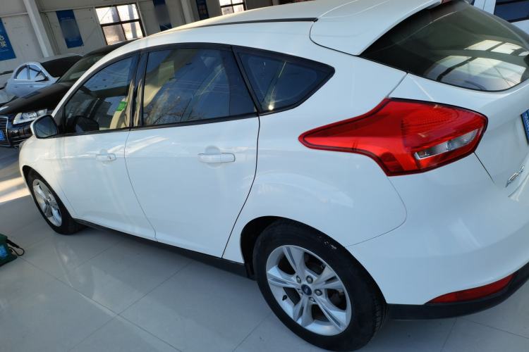 Used Ford Focus 2017 Hatchback 1.6L Automatic Comfort Plus SmartDrive Edition Left Side