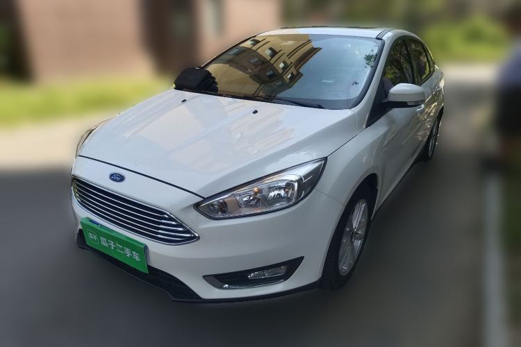 Used Ford Focus 2017 Sedan 1.6L Automatic Fashion Edition Smart Drive Version Guazi used car, China used car export, Used car for sale, Used  cars, Cheapest cars for sale