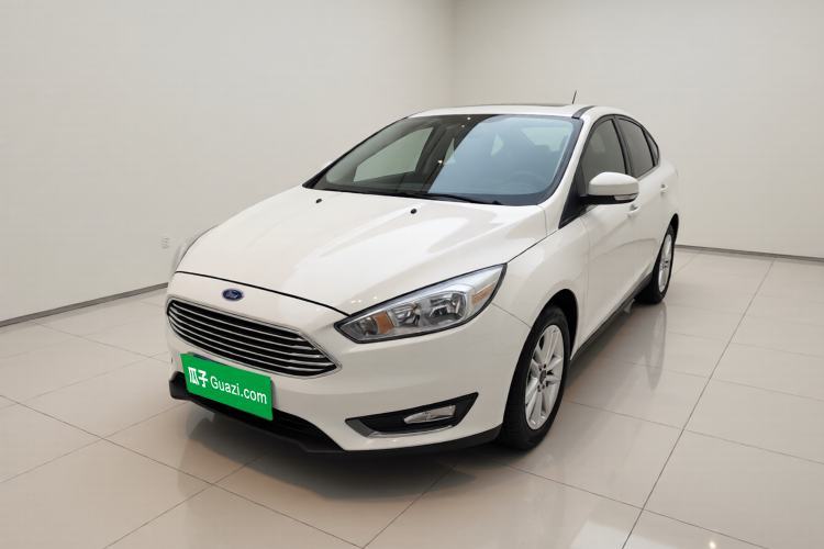 Gebrauchter Ford Focus 2017 Sedan 1.6L Automatic Fashion Edition Smart Drive Version Guazi used car, China used car export, Used car for sale, Used cars, Cheapest cars for sale