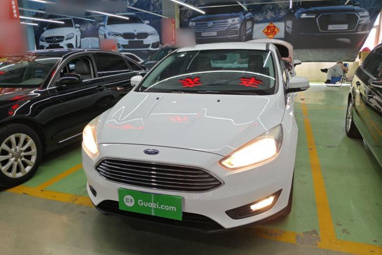 Used Ford Focus 2017 Sedan 1.6L Automatic Comfort Plus SmartDrive Edition Guazi used car, China used car export, Used car for sale, Used cars, Cheapest cars for sale