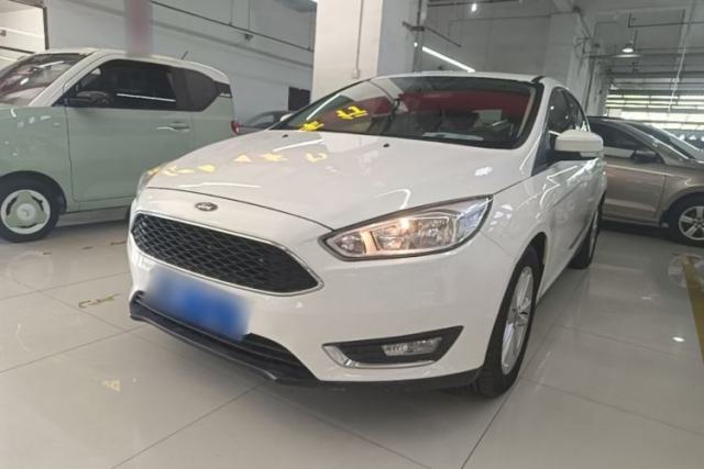 Used Ford Focus 2017 Hatchback 1.6L Automatic Fashion Edition Smart Drive Version