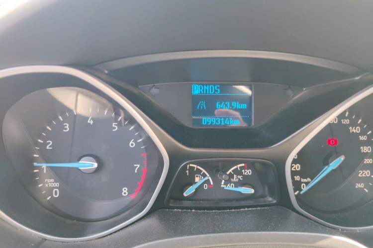 Used Ford Focus 2017 Hatchback 1.6L Automatic Comfort Plus SmartDrive Edition Odometer Close Up