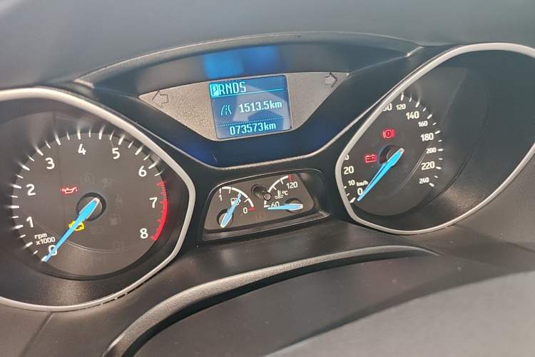 Used Ford Focus 2017 Hatchback 1.6L Automatic Comfort Plus SmartDrive Edition Odometer Close Up